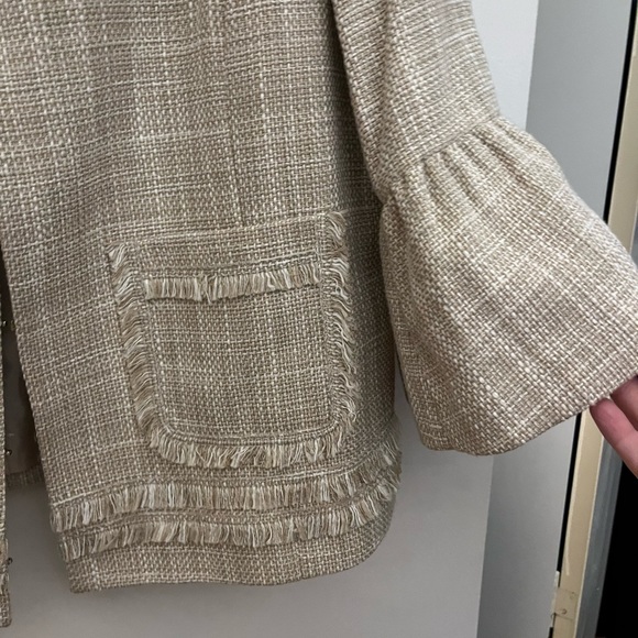 Karl Lagerfeld Size 16 Cream Beige Tweed Bracelet Sleeve Blazer Pearl Collar - Picture 5 of 6